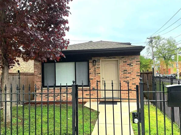 601 N Ridgeway Ave, Chicago, IL 60624