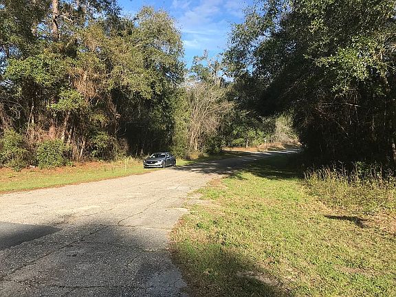 4th image of 2228 W Magenta Dr