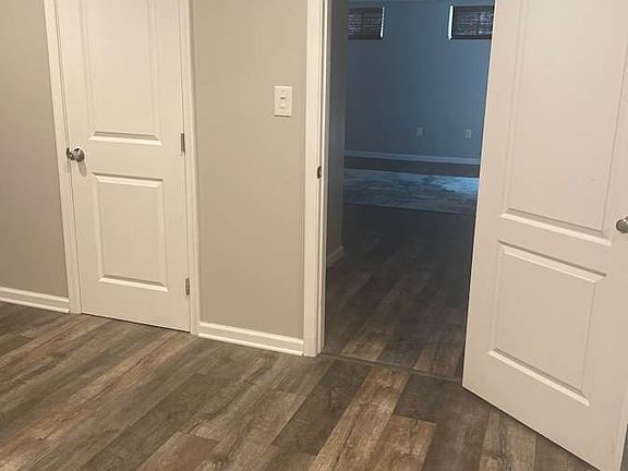 4th image of 15307 Casimir Rd