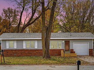 3218 W Latoka St, Springfield, MO 65807