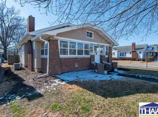 2201 Deming St, Terre Haute, IN 47803