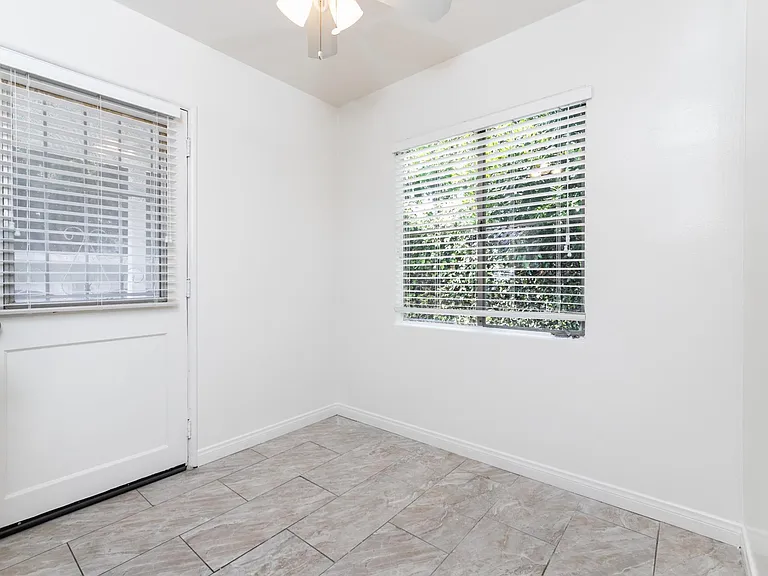 4181 Tujunga Ave #4183 — Photo 12