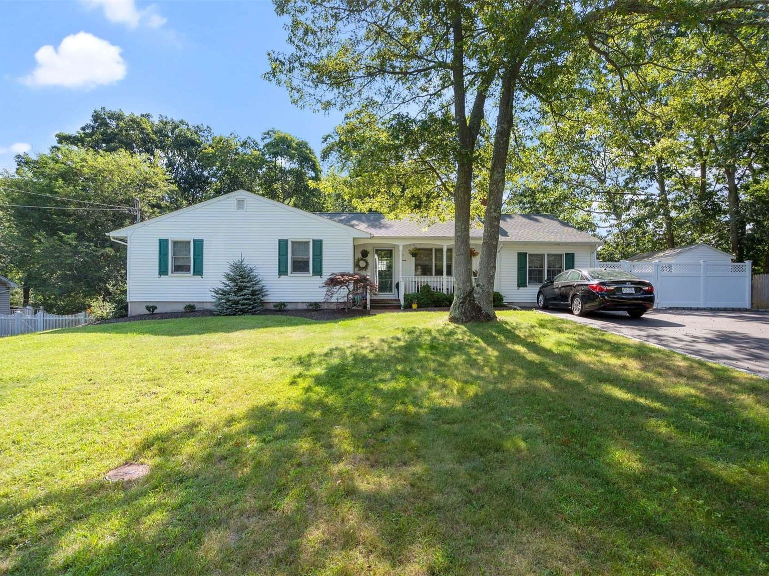 7 Walnut Drive, Shoreham, NY 11786 Zillow