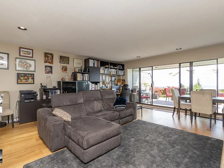 2246 Folkestone Way #11 — Photo 2