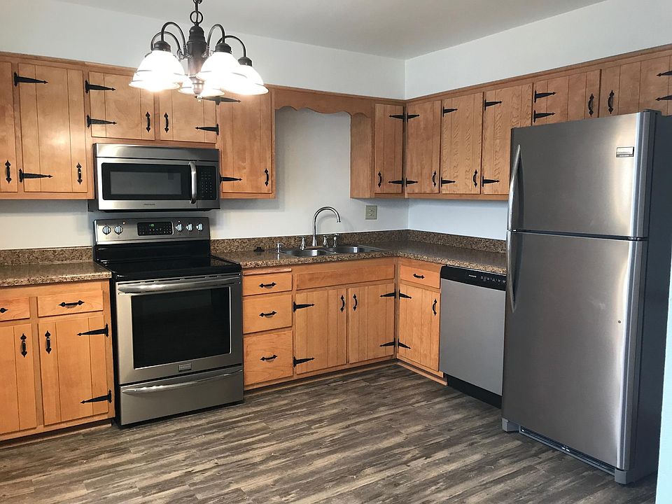 1st image of 1001 Brookwood Dr