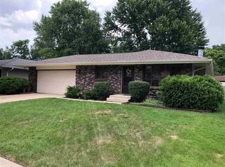 1218 Esmond Dr, Rockford, IL