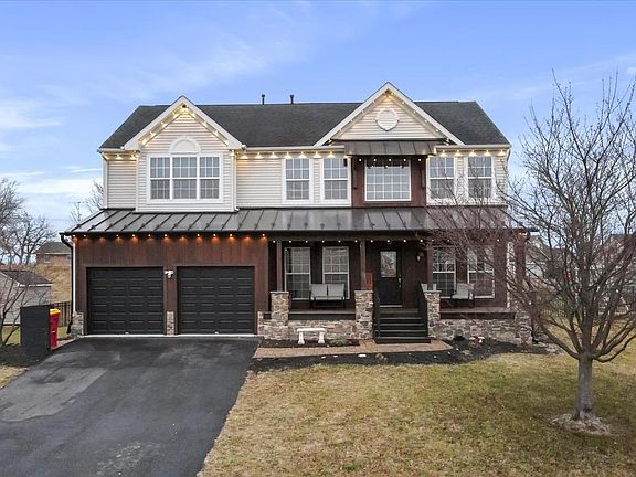 5th image of 3831 Rolling Hills Dr