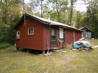 114 Mattakeunk Rd, Winn, ME 04495