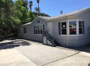 22769 Skylink Dr, Canyon Lake, CA 92587