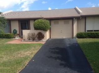5492 Viburnum Cir, Delray Beach, FL 33484