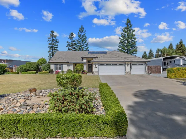 32065 Elbow Court, Visalia, CA 93291