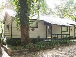 5th image of 13915 Lawrence Dr