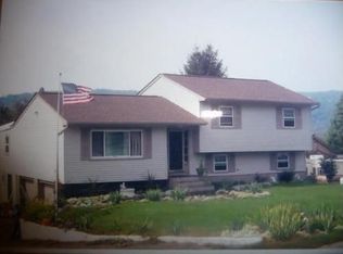 58 Depot Hill Rd, Amenia, NY 12501