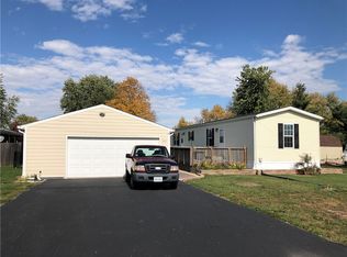 545 Highland Park Rd, Danville, IL 61834