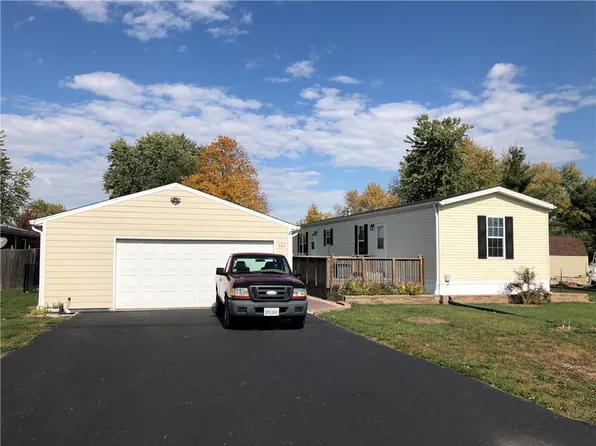 545 Highland Park Rd, Danville, IL 61834