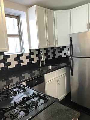 Rented by PennApts | media 38