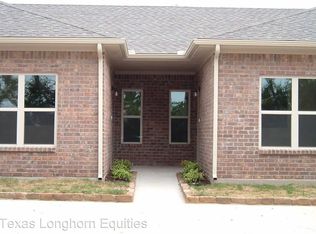 224 S Line St APT 100, Weatherford, TX 76086