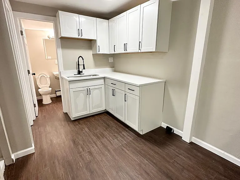 3317 Henninger Rd #101 — Photo 4