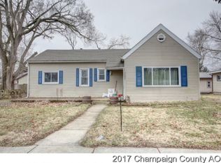107 W Sherman St, Saint Joseph, IL