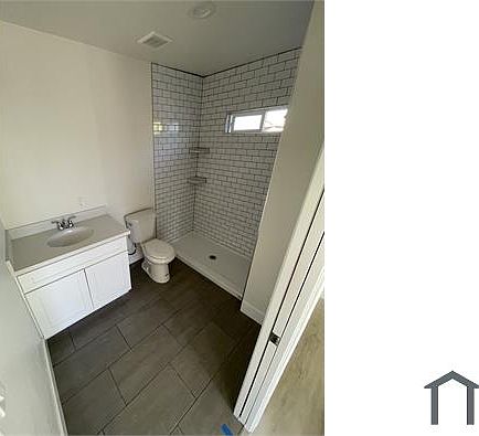 2nd image of 184 E 9th St #2