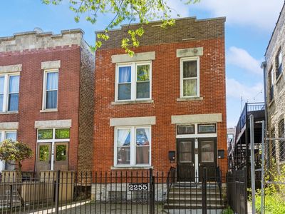 2255 W Erie St, Chicago, IL, 60612