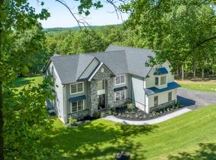 25 Lamerson Rd, Chester, NJ 07930