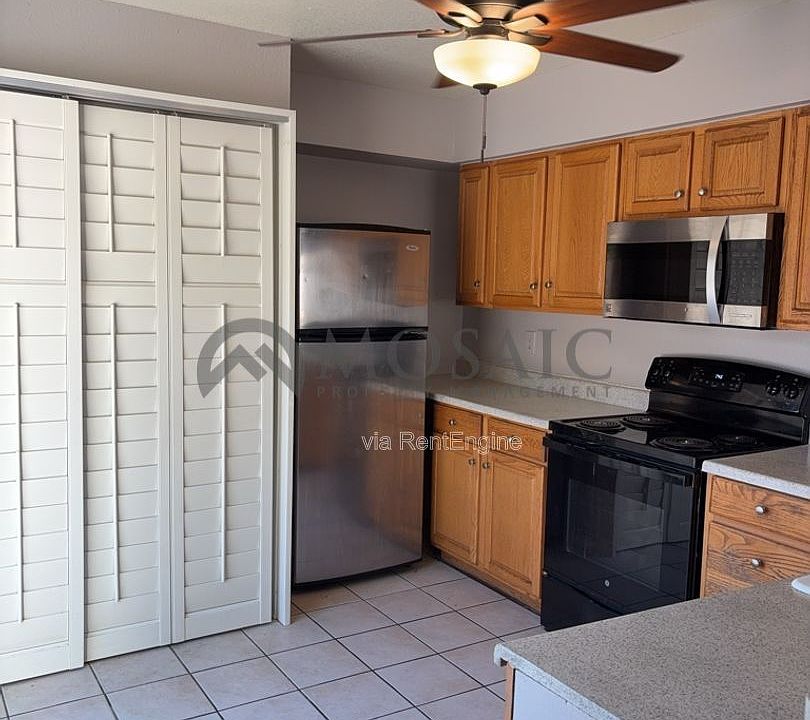 1st image of 2440 E Waltann Ln APT 4