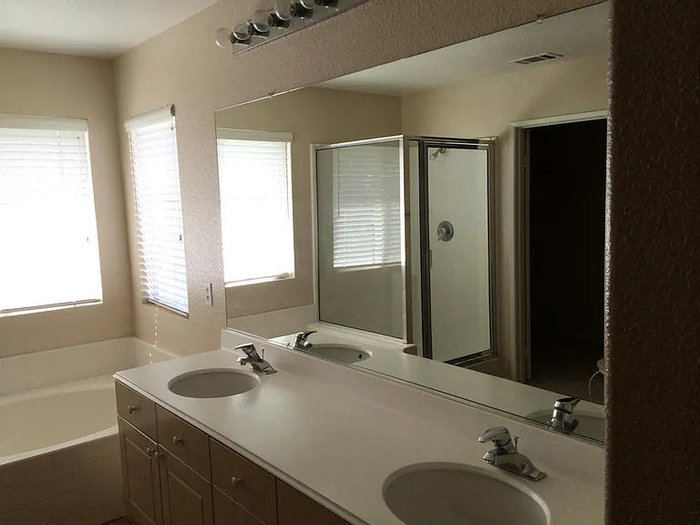 1402 Abernathy Dr — Photo 14