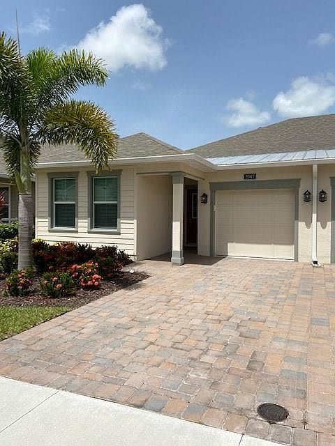 1st image of 3547 Diamond Leaf Dr