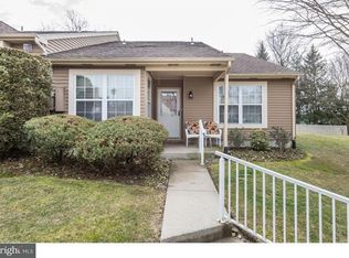 779 Thornwood Dr #779, Mount Laurel, NJ 08054