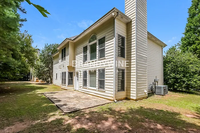 850 Malvern Blvd — Photo 18