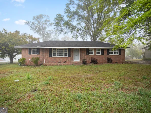 121 Canary Cir, Soperton, GA 30457