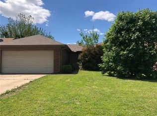 1321 Melinda Ln, Edmond, OK 73012