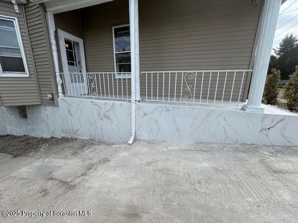 913 Acker Ave, Scranton, PA 18504