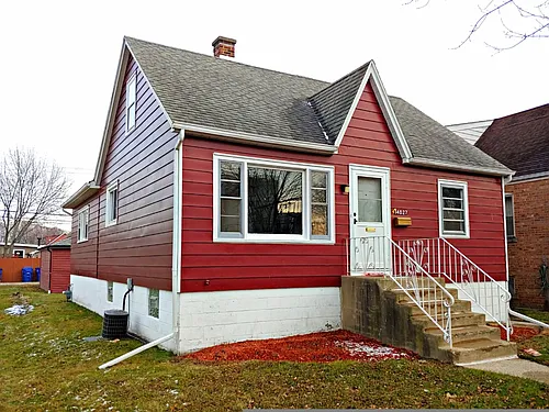 14027 S Mackinaw Ave Photo 1