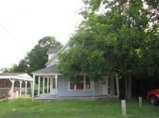 613 N Pine St, Warsaw, NC 28398