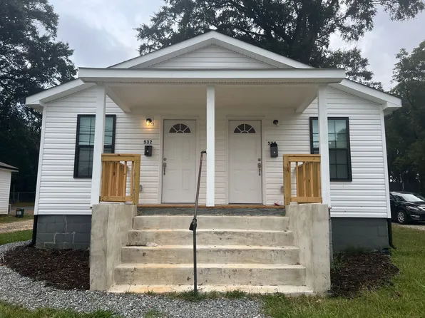 Church N 532/534, 532-534 N Church St, Mooresville, NC 28115