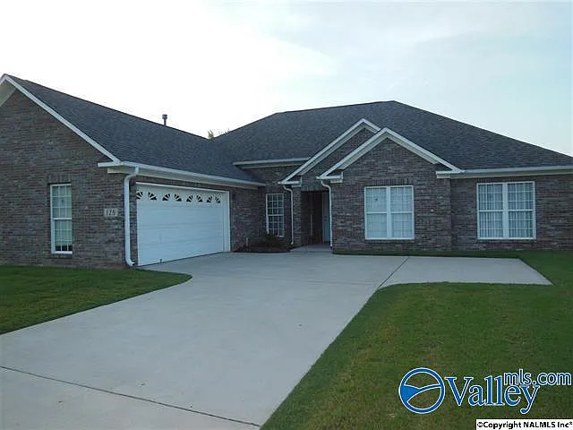 128 Danika Dr NW — Photo 1