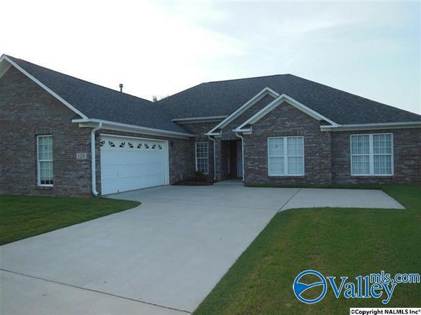 128 Danika Dr NW