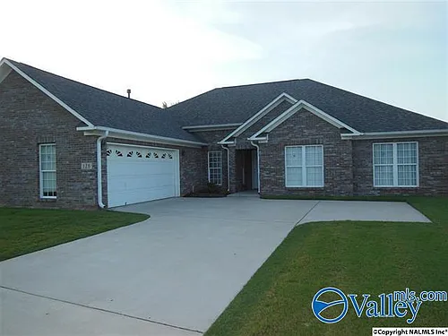 128 Danika Dr NW Photo 1