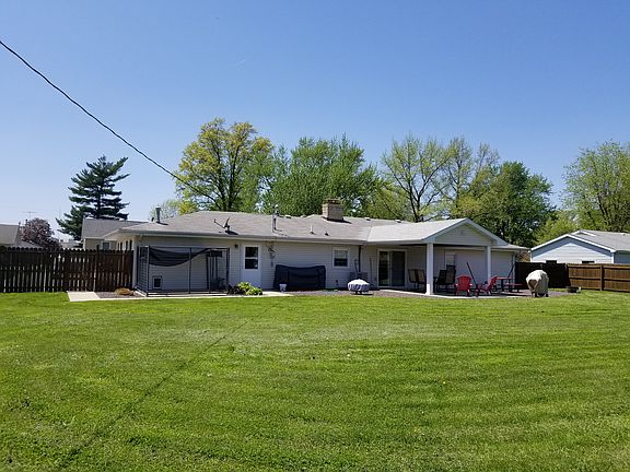 5th image of 203 Minton St