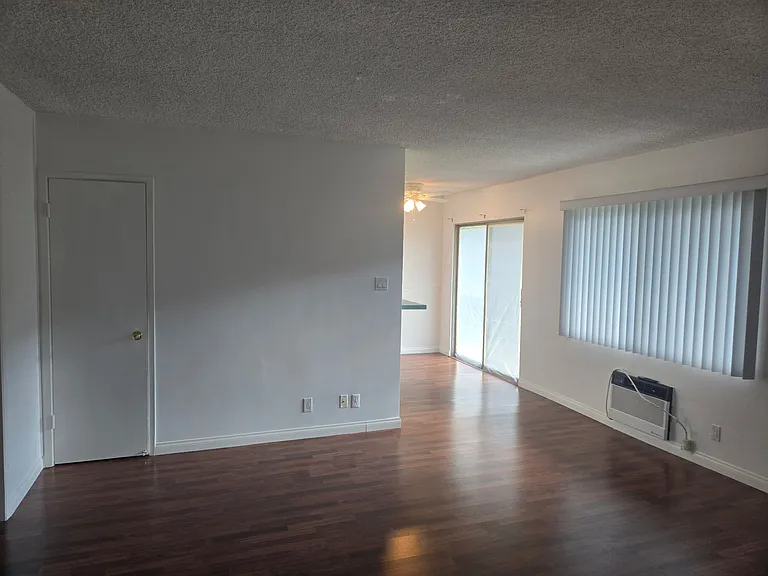 75 Esperanza Ave #C — Photo 13