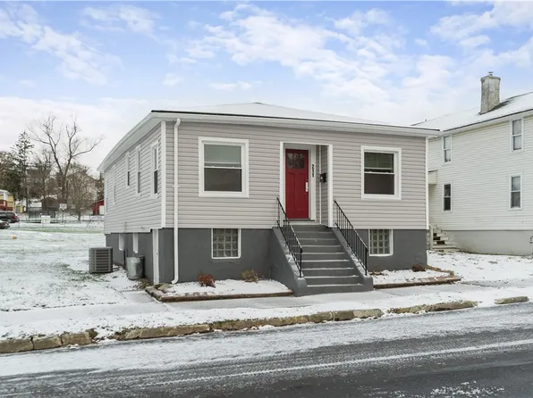 211 Linn Ave, Washington, PA 15301