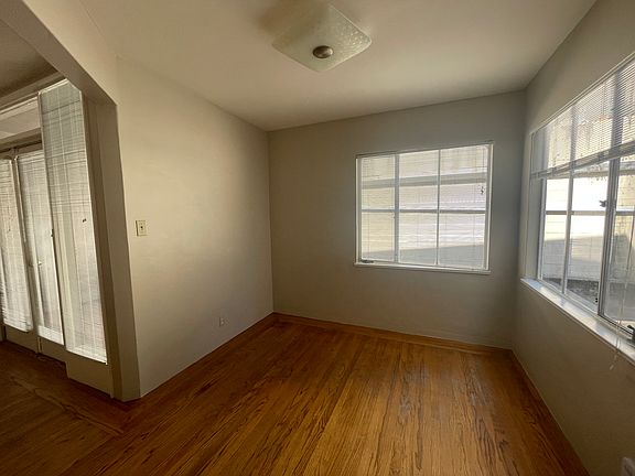 4th image of 97 Vernon St #3