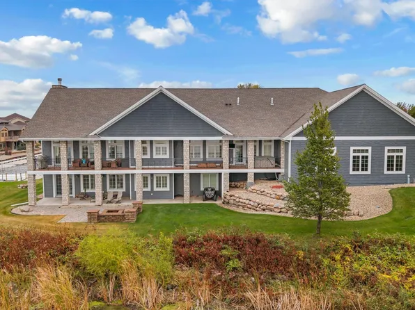 6000 Marrs Beach Ln, Madison, SD 57042