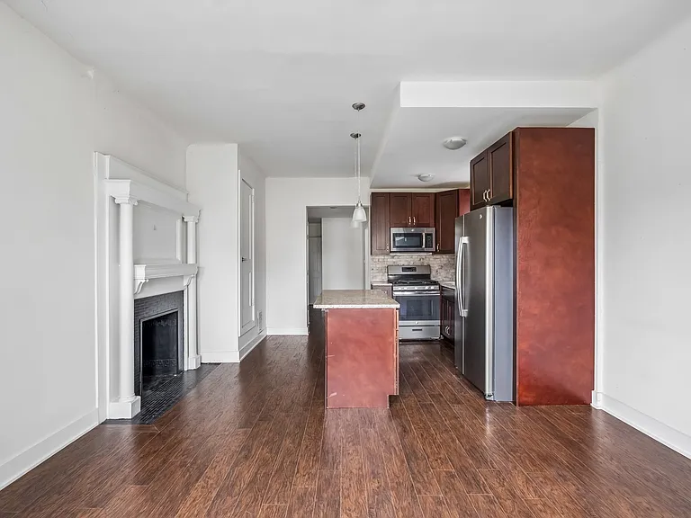 4922 Cedar Ave #2 — Photo 11