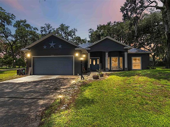 3rd image of 1260 PECAN STREET