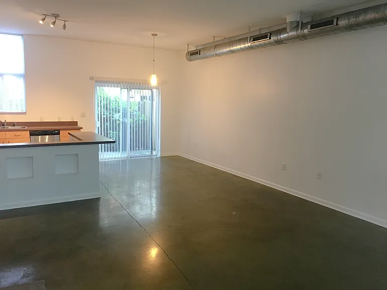 829 3rd Ave N — Photo 3