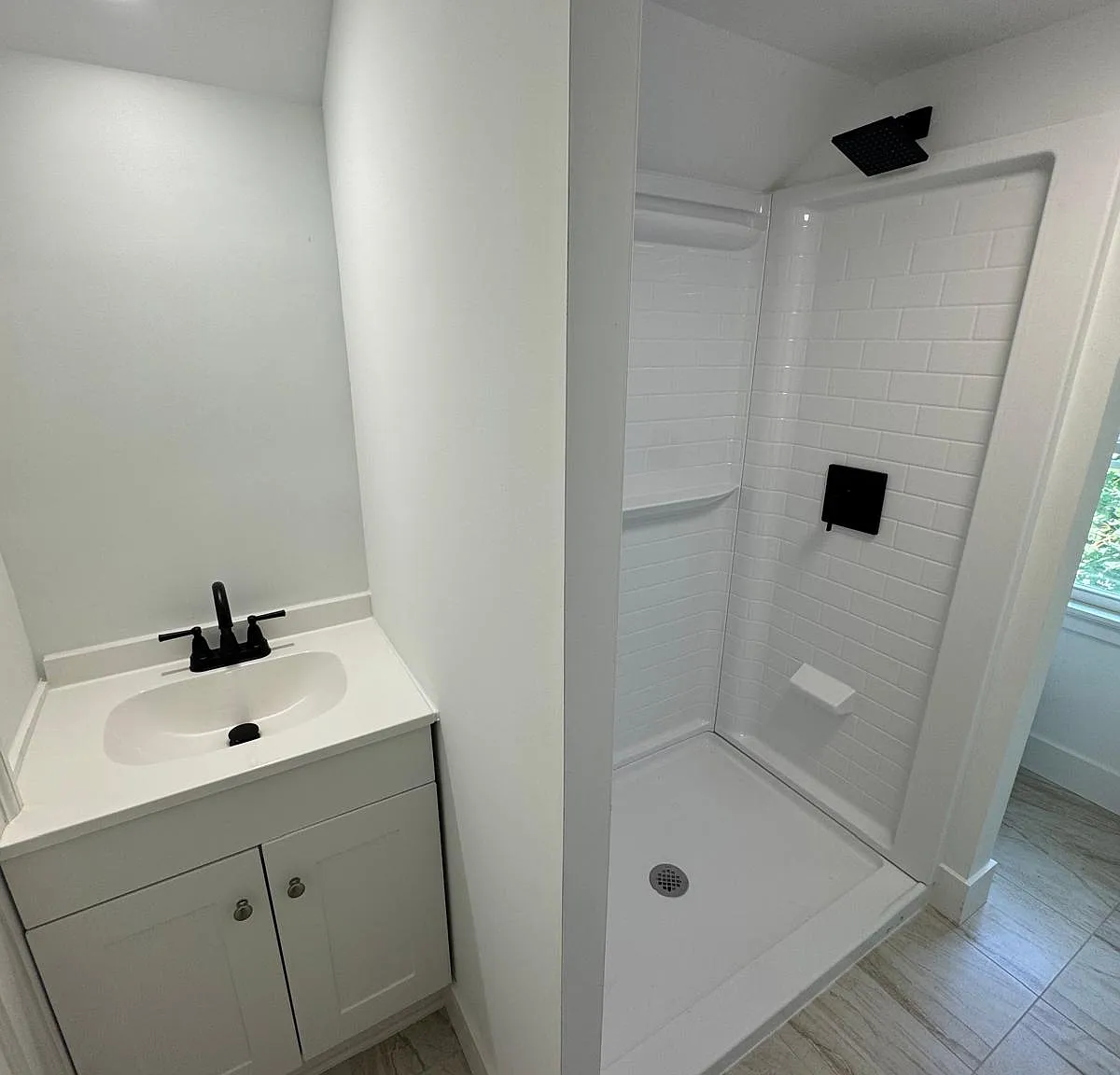 3 bed, $1,850 — Photo 2