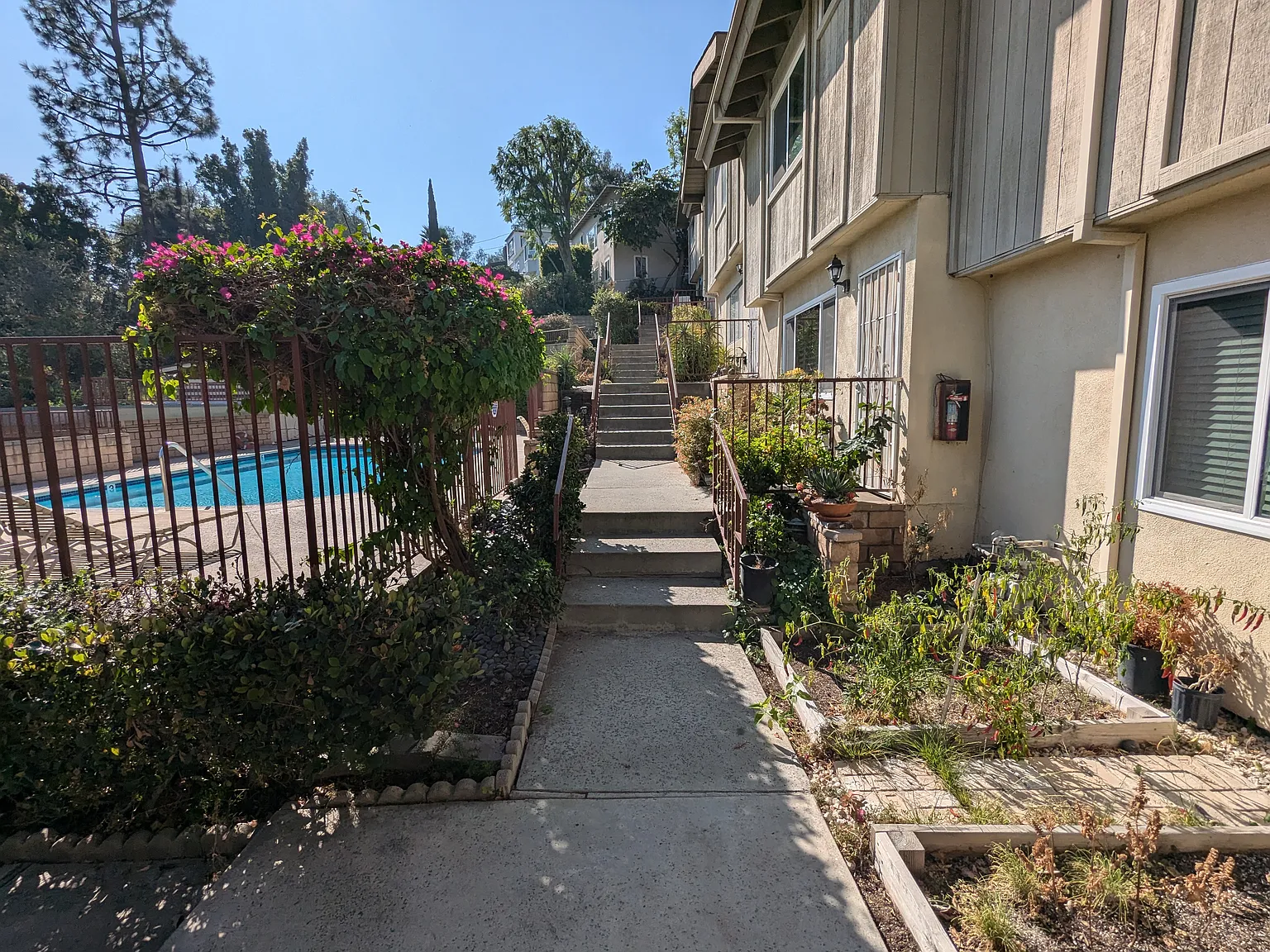 2 bed, 1107 sqft, $4,250 — Photo 4